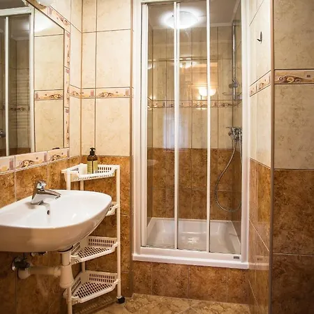 Gran Jacuzzi & Sauna Frühstückspension Kościelisko
