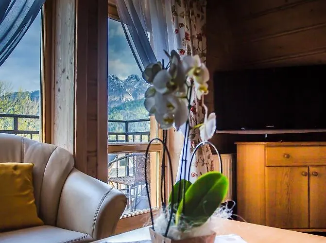 Gran Jacuzzi & Sauna Bed & Breakfast